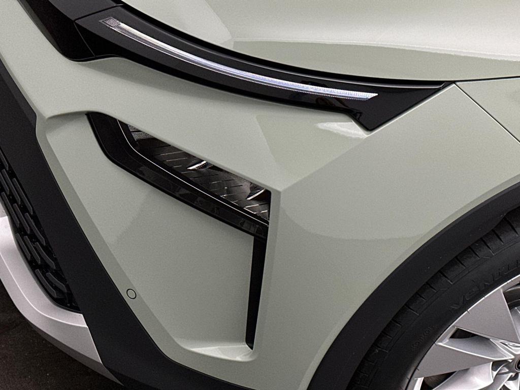 Skoda Elroq business edition tour elektromotor 210 kw / 286 pk