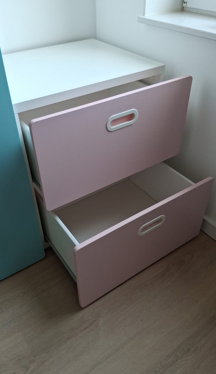 Ikea Smalstad kasten Gratis ophalen in Vlissingen