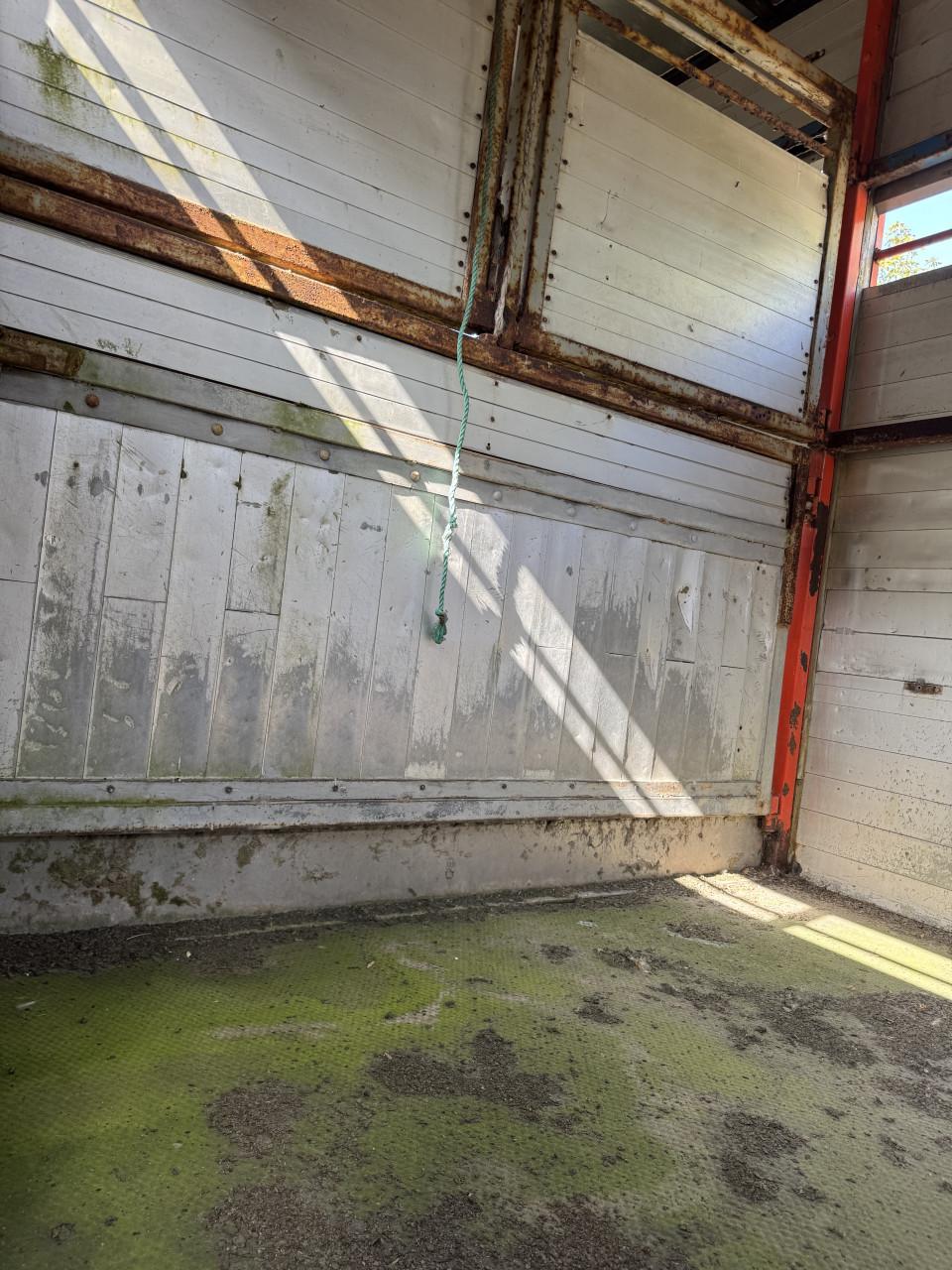 Te koop veewagen