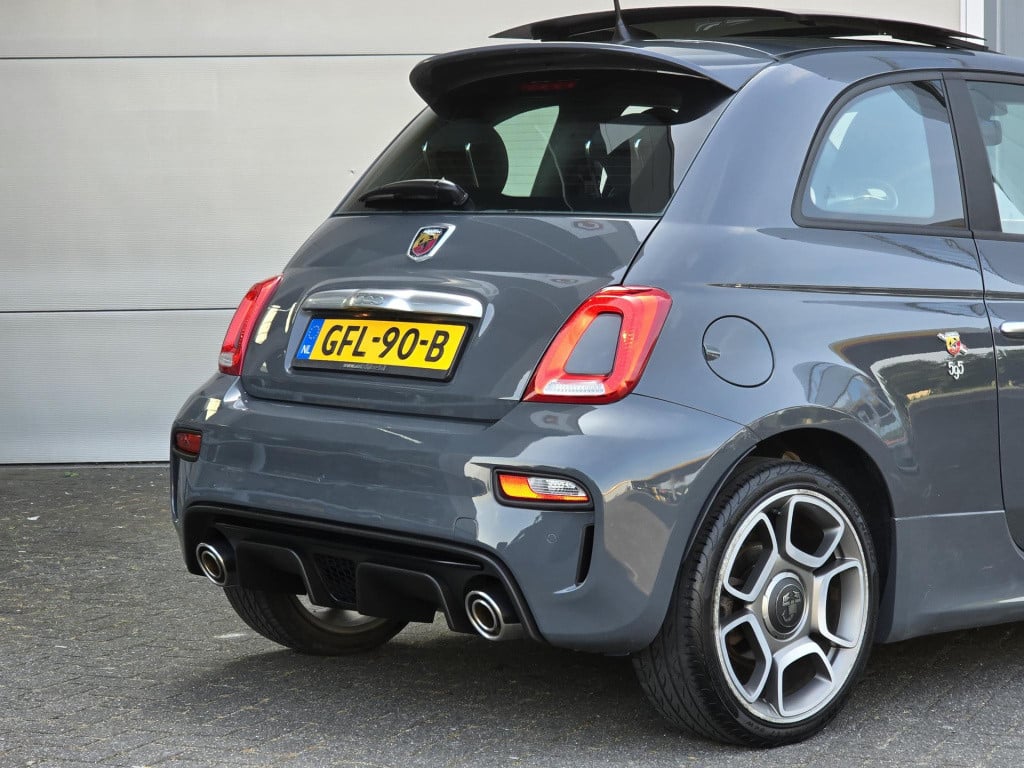 Fiat 500 1.4 t-jet abarth 595