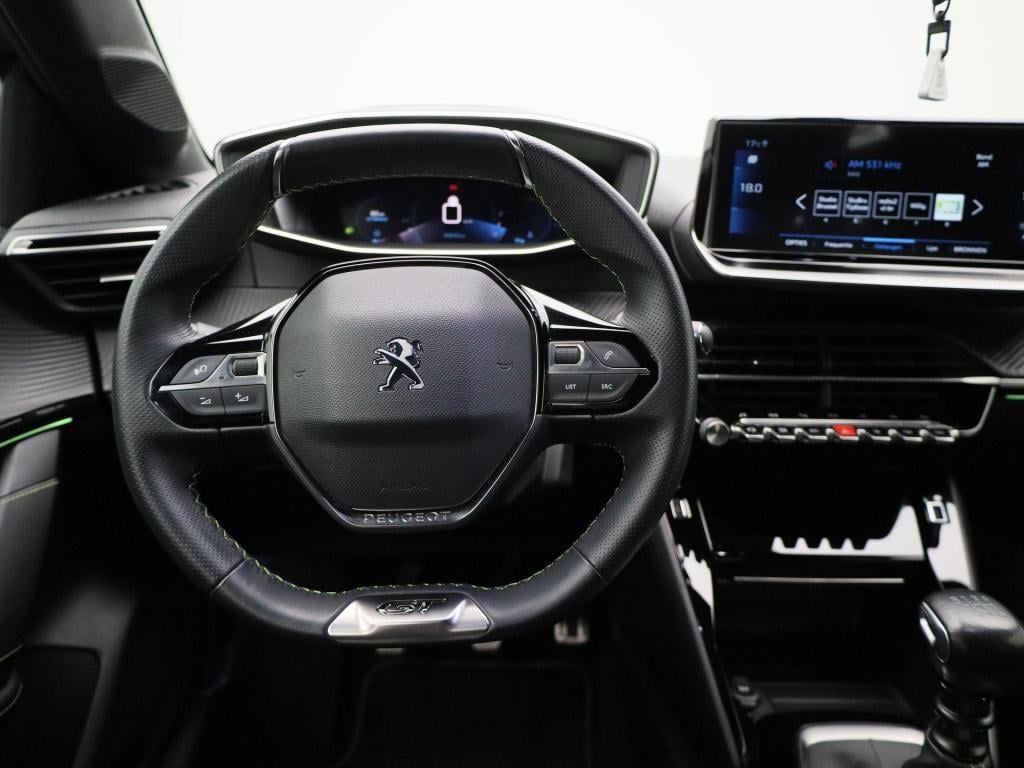Peugeot 208 1.2 puretech 100 gt line | panoramadak | half-leder | navigatie