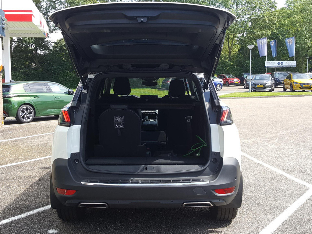 Peugeot 5008 gt 1.2-pt-130pk (vol)automaat/eat8 navigatie | cruise & climat
