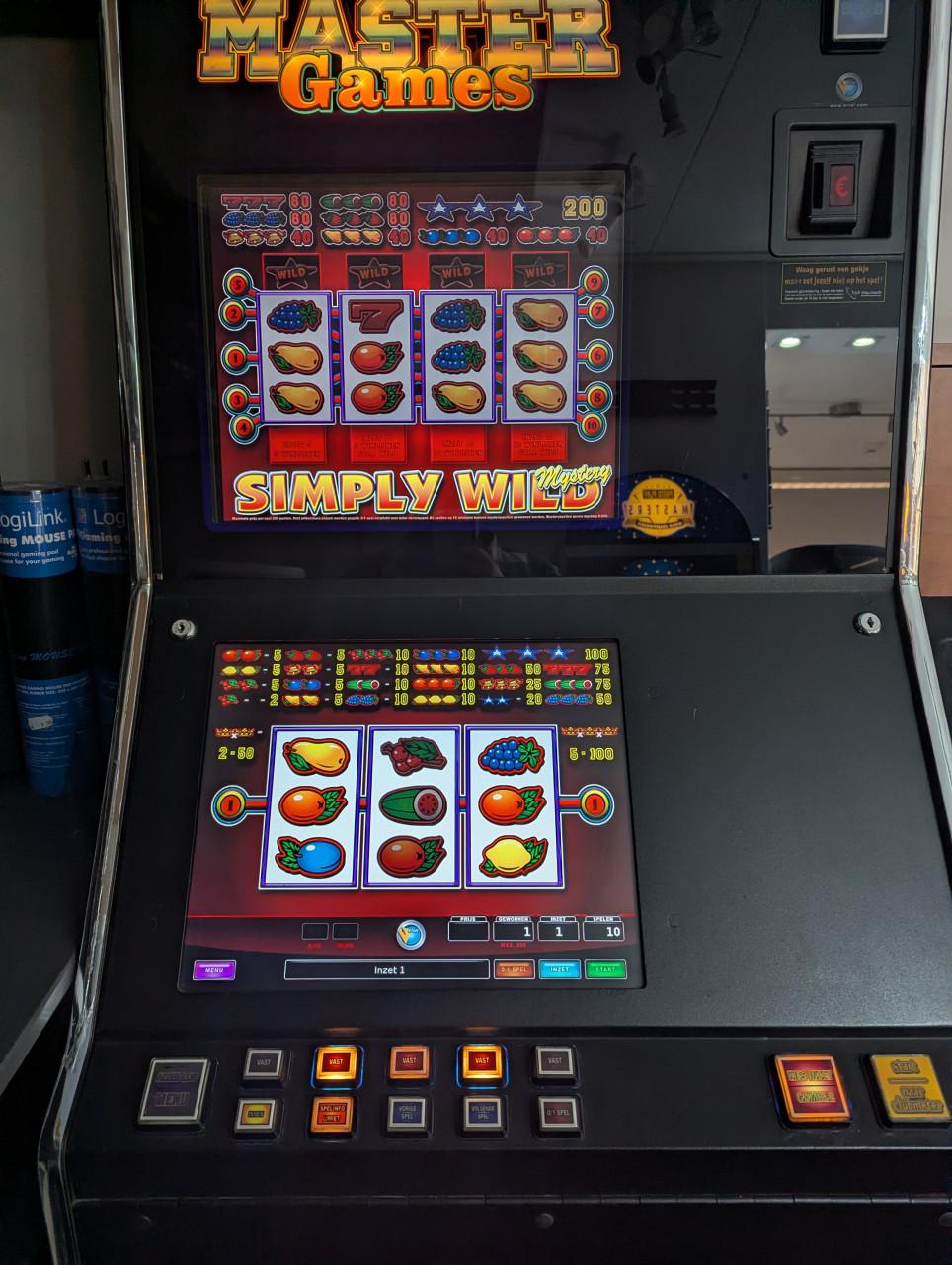 Master Games gokkast (o.a. Simply Wild)