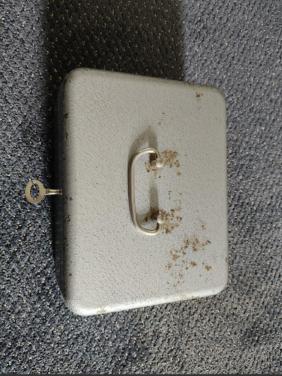 Geld / brandkistje