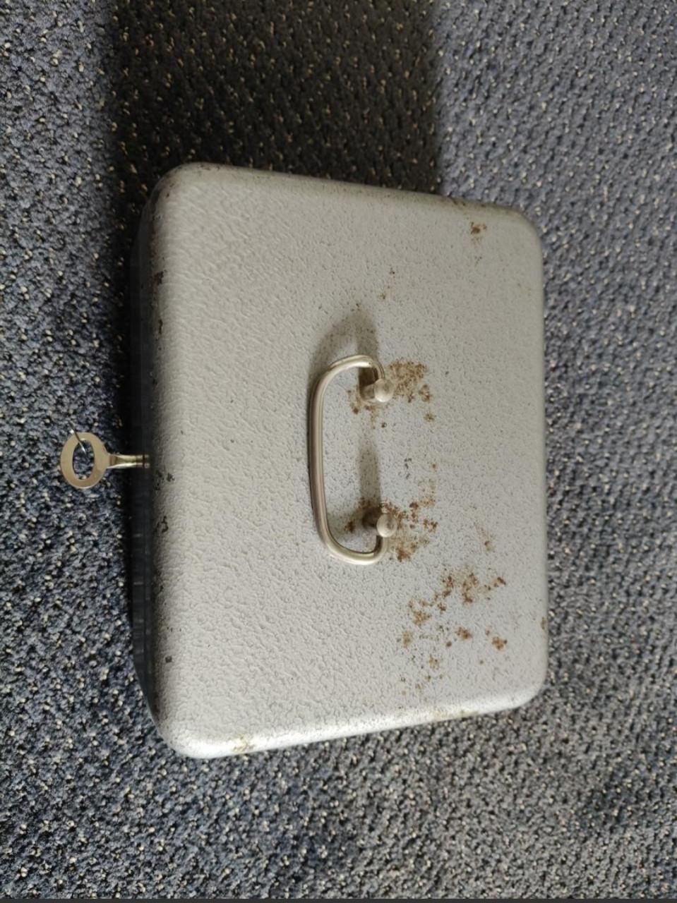 Geld / brandkistje