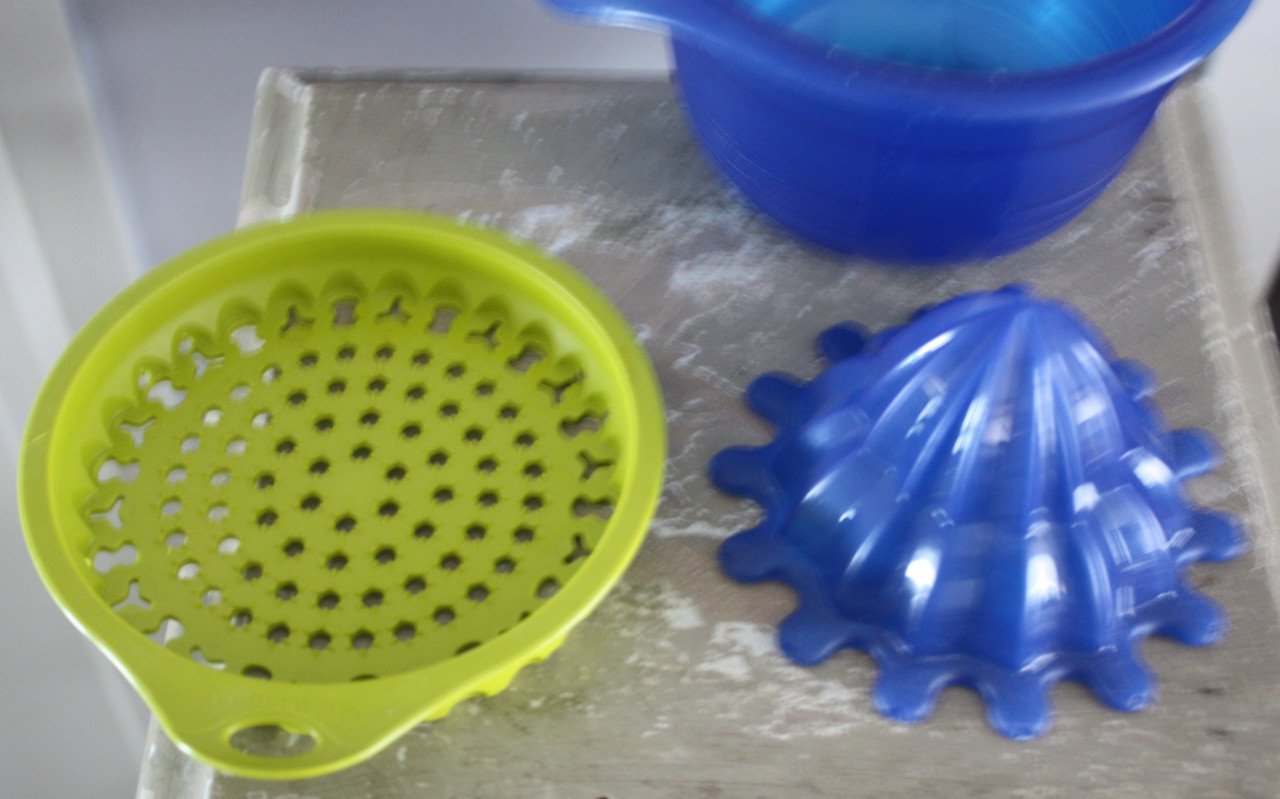 Tupperware Combiplus Kom 650 ml. Citruspers en Rasp