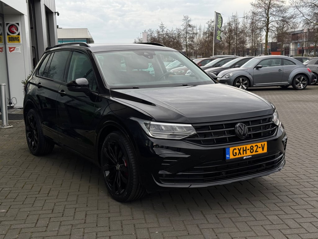 Volkswagen Tiguan 1.5 tsi *black edition * camera * cruise control * clima 
