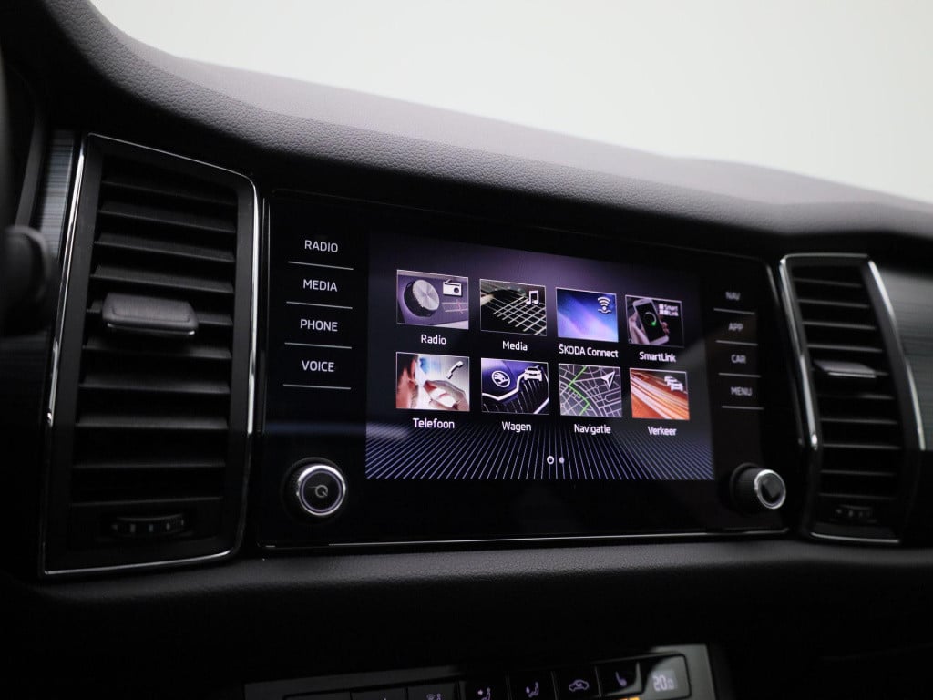 Skoda Kodiaq 1.5 tsi limited business edition | automaat | trekhaak | panor
