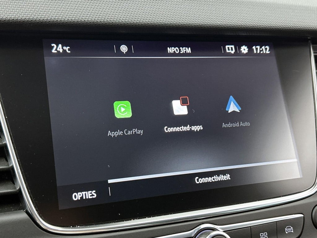 Opel Crossland X 1.2 turbo business elegance | winterpakket |  achterruitri