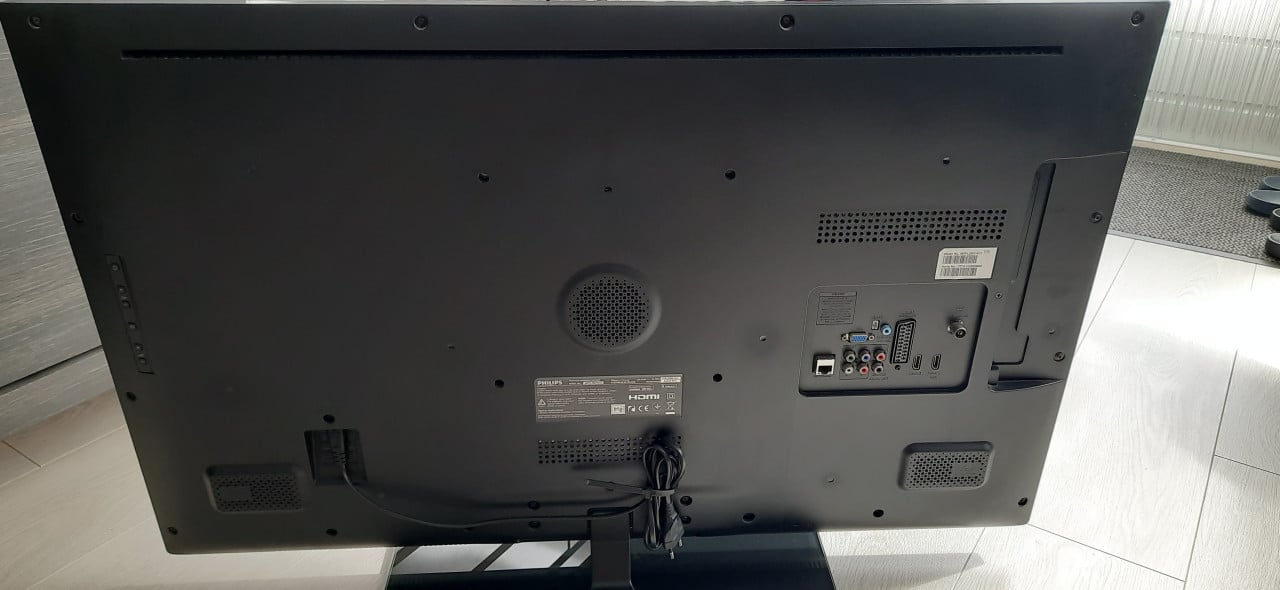 Smart tv philips 39 inch hdmi aansluiting etc etc