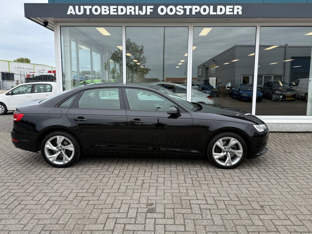 Audi A4 limousine 1.4 tfsi