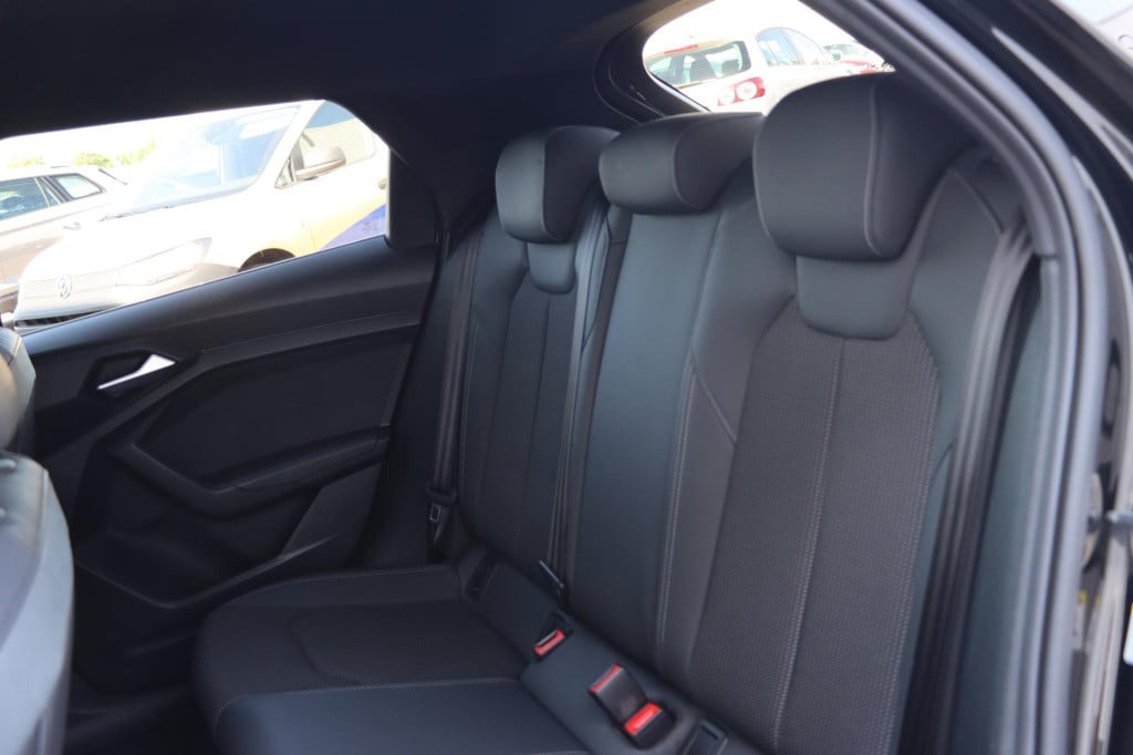 Audi A1 Sportback 30 tfsi pro line s 110pk s-tronic