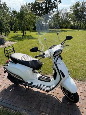 Vespa Sprint
