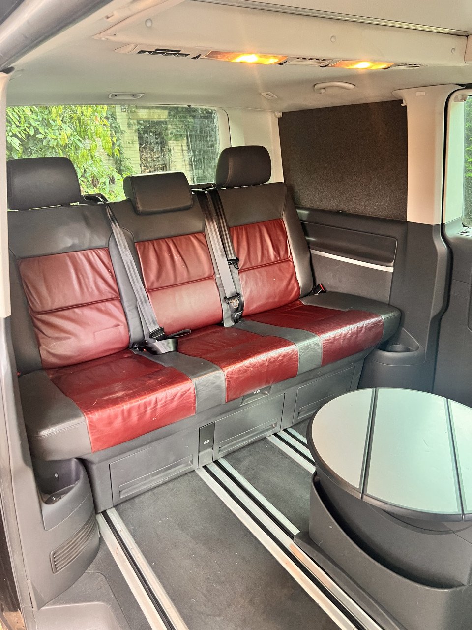 Volkswagen Multivan concert - Automaat- Leer - Kampeerauto