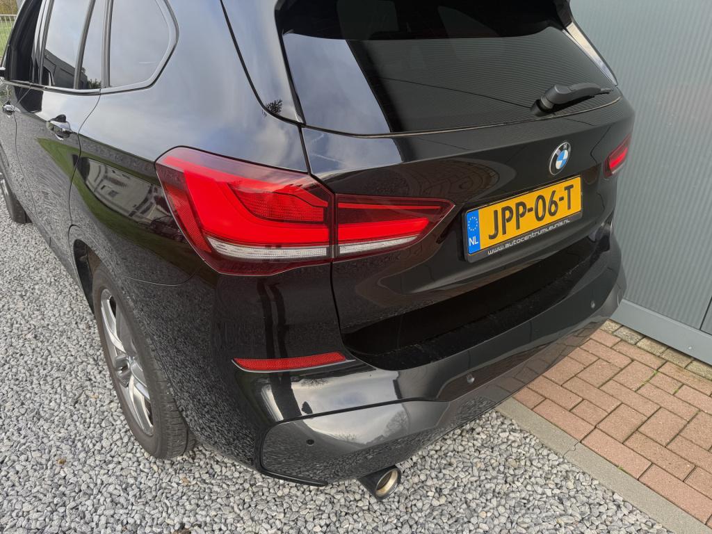 BMW X1 sdrive18i automaat high executive m-sportpakket