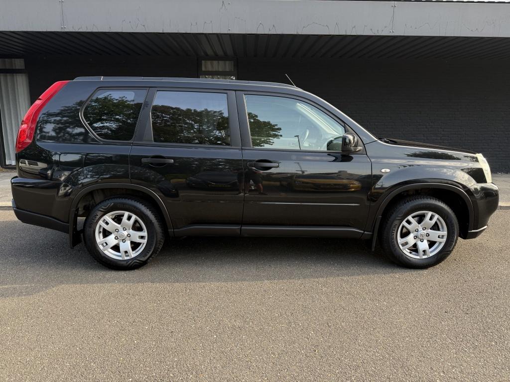 Nissan X-Trail 2.0 xe