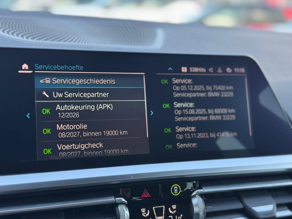 BMW 3-serie touring 330e m-sport * pano * acc * harman/ kardon