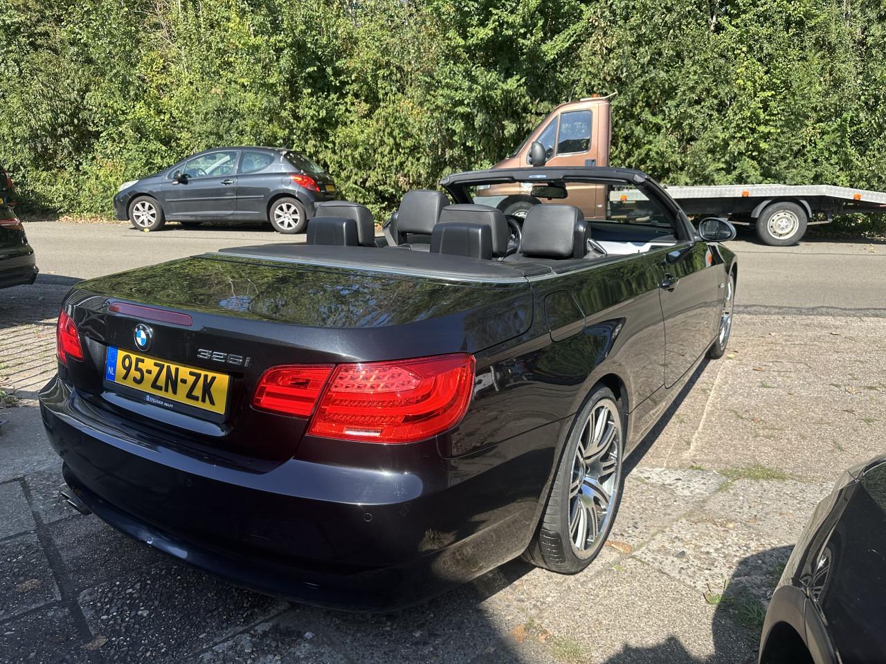 BMW 325i 3.0 Cabrio E93 Automaat