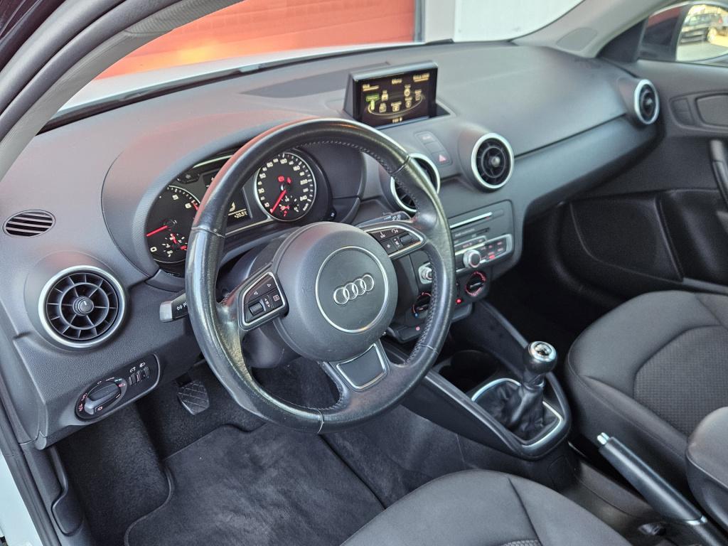 Audi A1 Sportback 1.0 tfsi s-line | cruisec. | bluetooth | navi