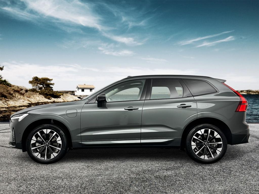 Volvo XC60 t6 398pk recharge ultra dark|
