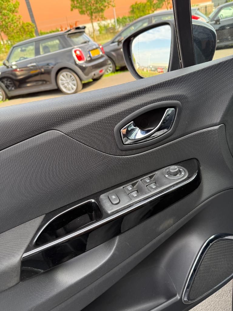 Renault Captur 1.2 tce dynamique - automaat - nieuwe distributie