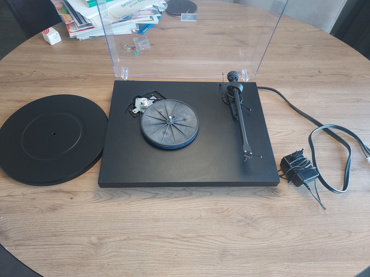 Pro-ject Debut III platenspeler + nieuwe naald