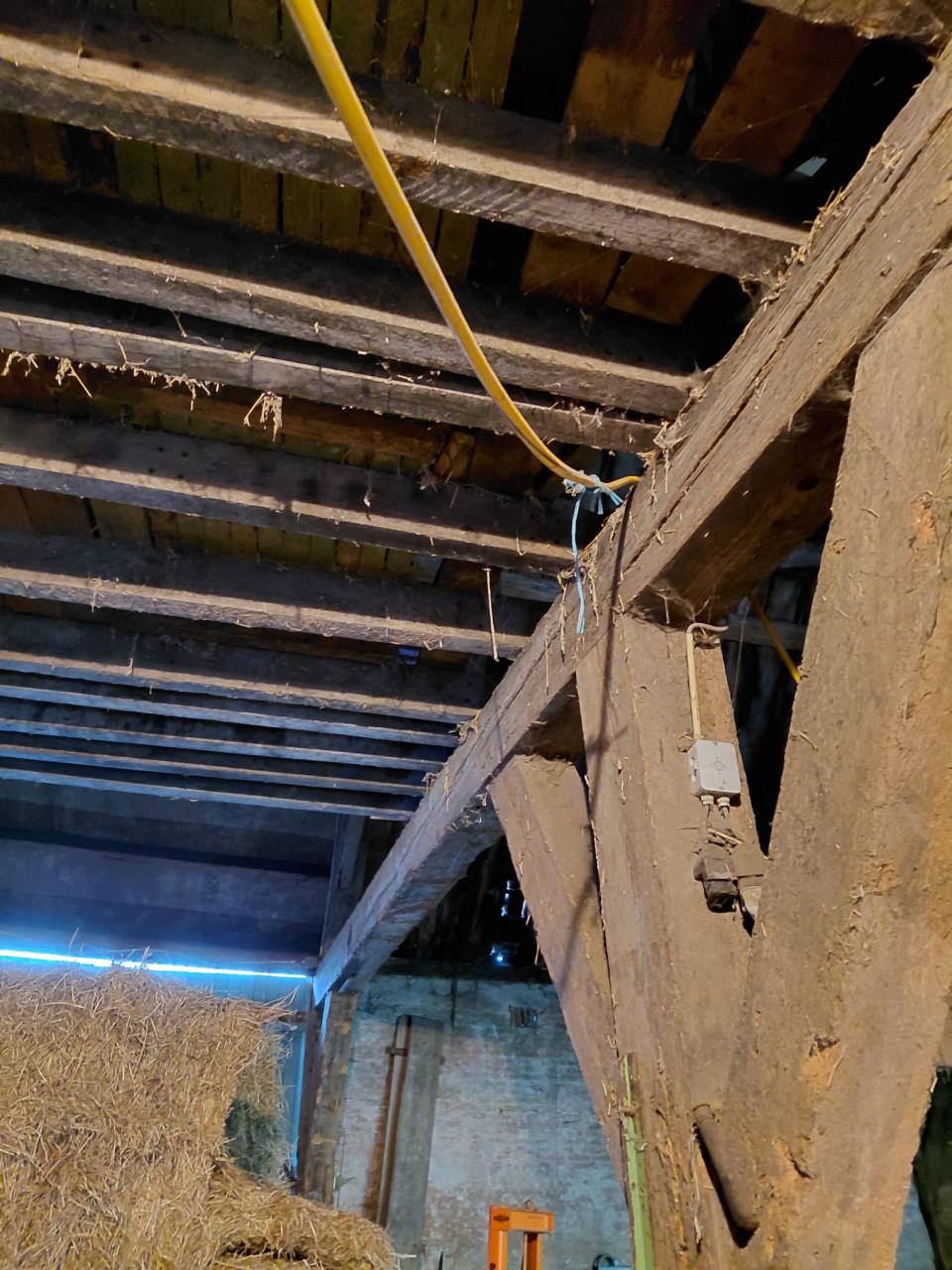 Grenen houten balken