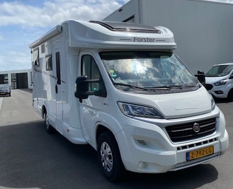 Forster Euromobil T699EB – Luxe camper uit 2020 met slechts ca. 58.000 km