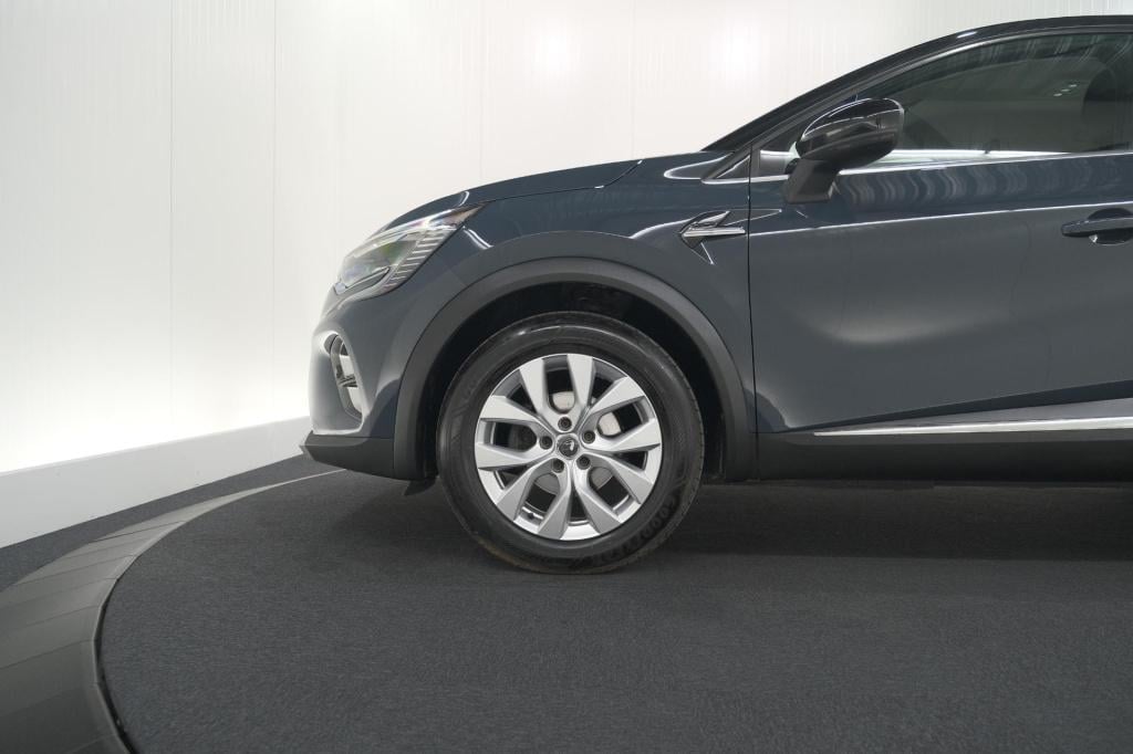 Renault Captur tce 130 edc limited | trekhaak | adaptieve cruise control | 