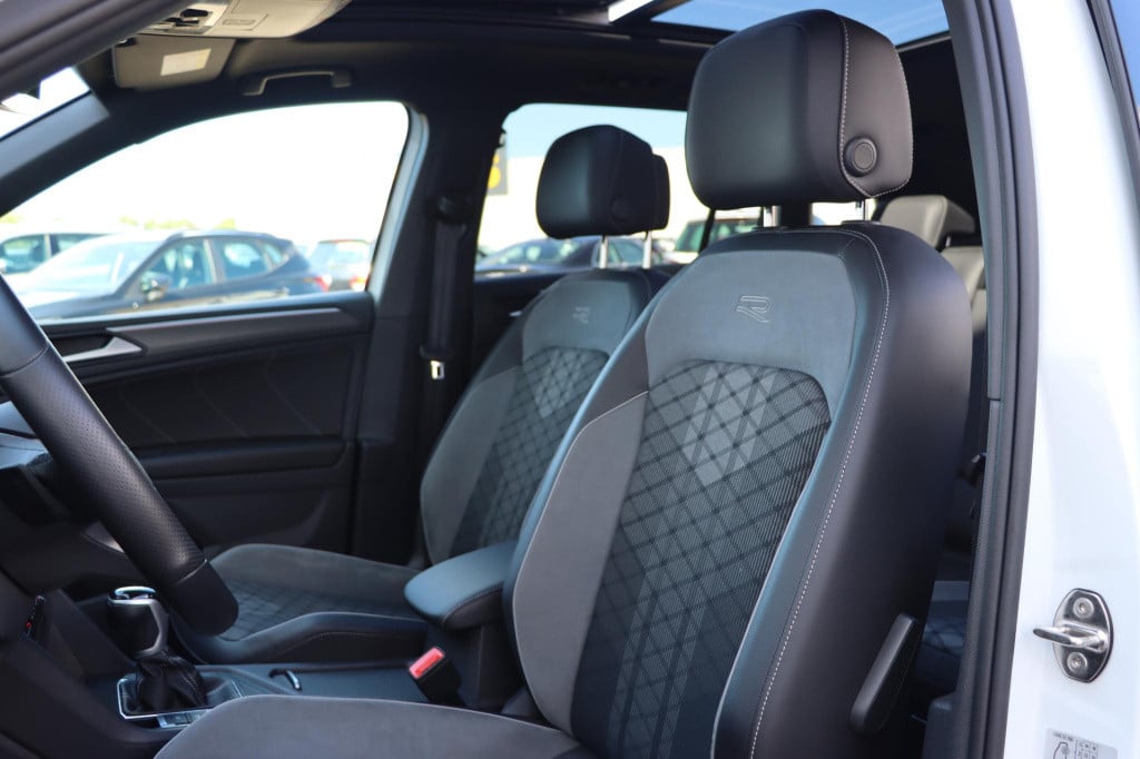 Volkswagen Tiguan 1.4 tsi ehybrid r-line business+ 245pk dsg6