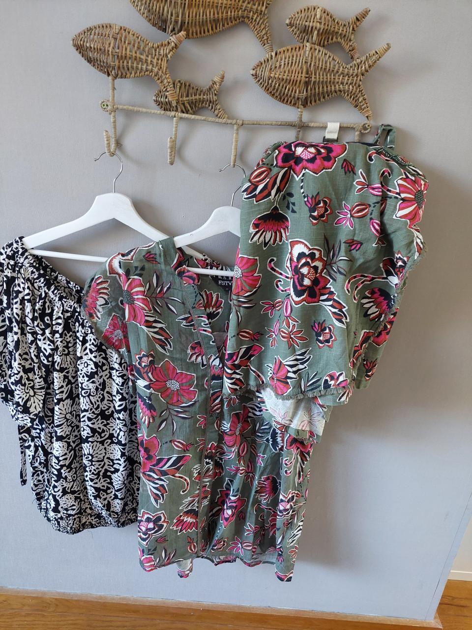 Zomerkleding pakket 52-54 allemaal nieuw