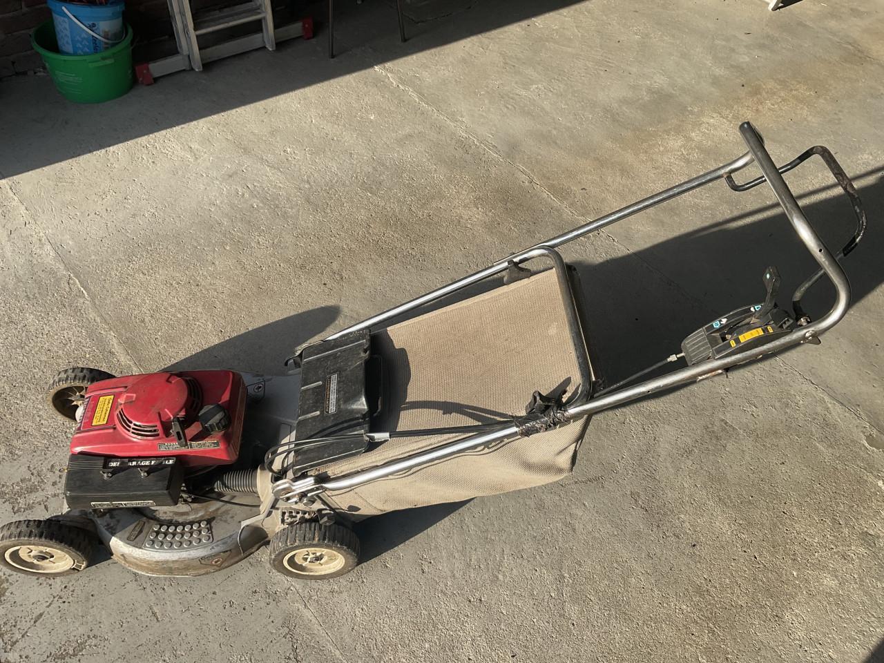 Honda grasmaaier hr194 aangedreven