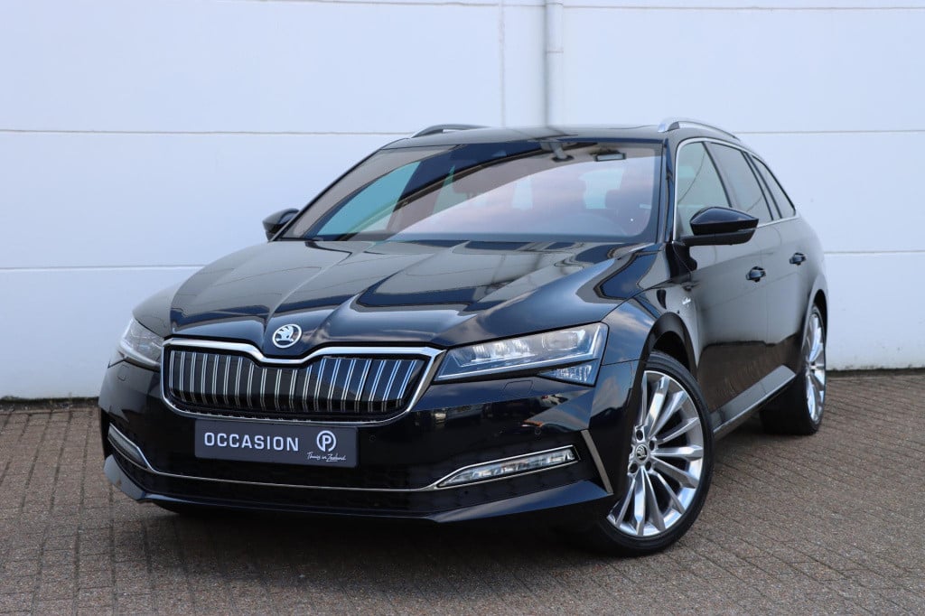 Skoda Superb combi 1.4 tsi iv laurin & klement 218pk dsg6