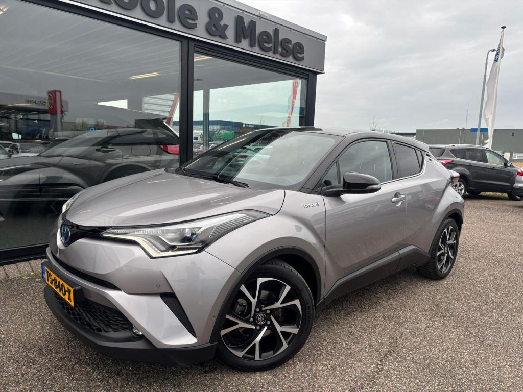 Toyota C-hr 1.8 hybrid 122pk executive, stoel en stuurverwarming