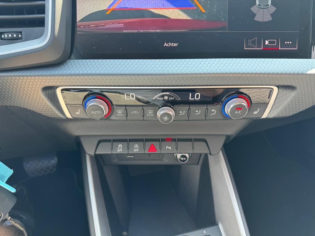 Audi A1 Sportback 30 tfsi s line * matrix led * carplay * cruise control * 