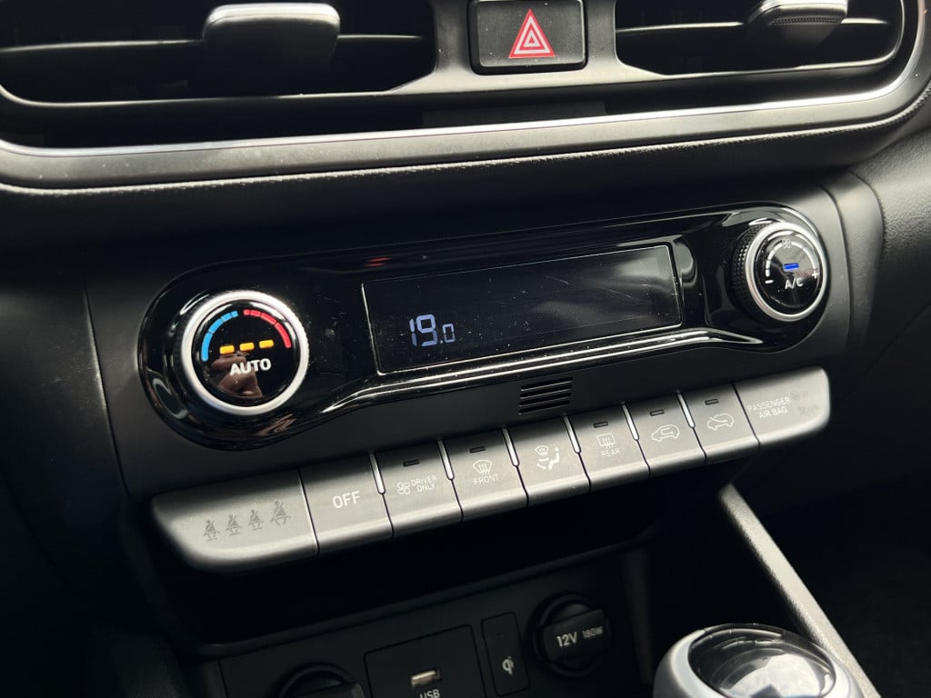 Hyundai Kona 1.6 gdi hev premium | automaat | camera | apple/ android carpl