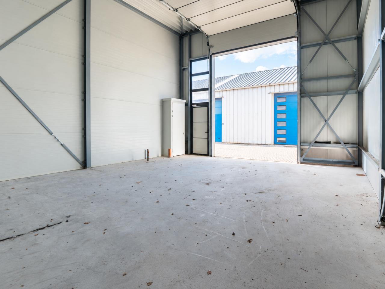 TE KOOP | Moderne bedrijfsunit in Middelburg