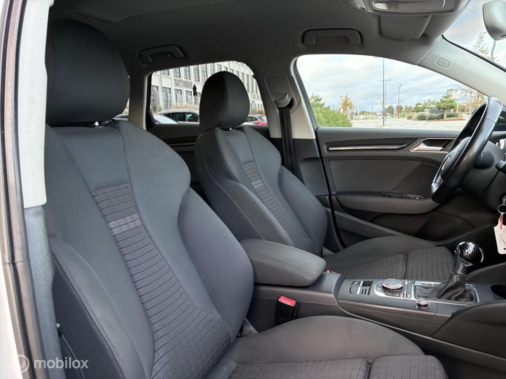 Audi A3 Sportback 1.4 TFSI CoD Pro Line km161.827 Nap 5deurs BJ2013