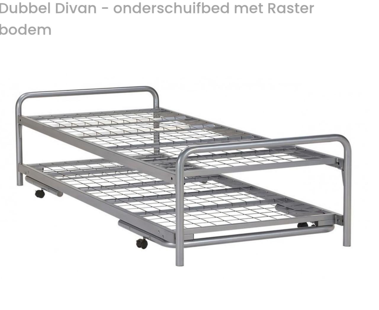 Onderschuifbed met matrassen