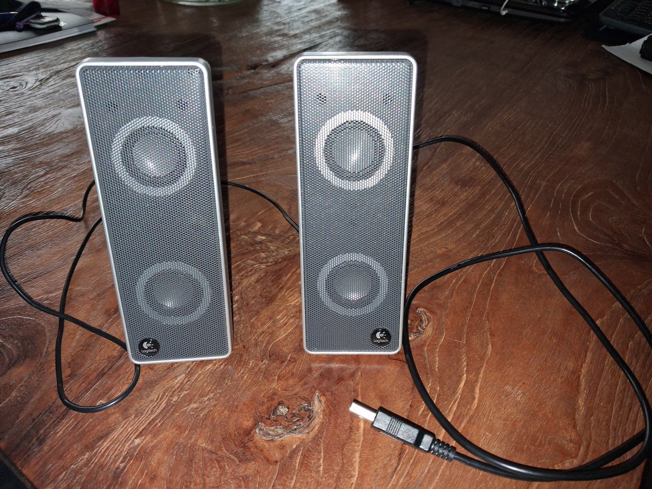 Te koop: Logitech speakers voor pc of laptop