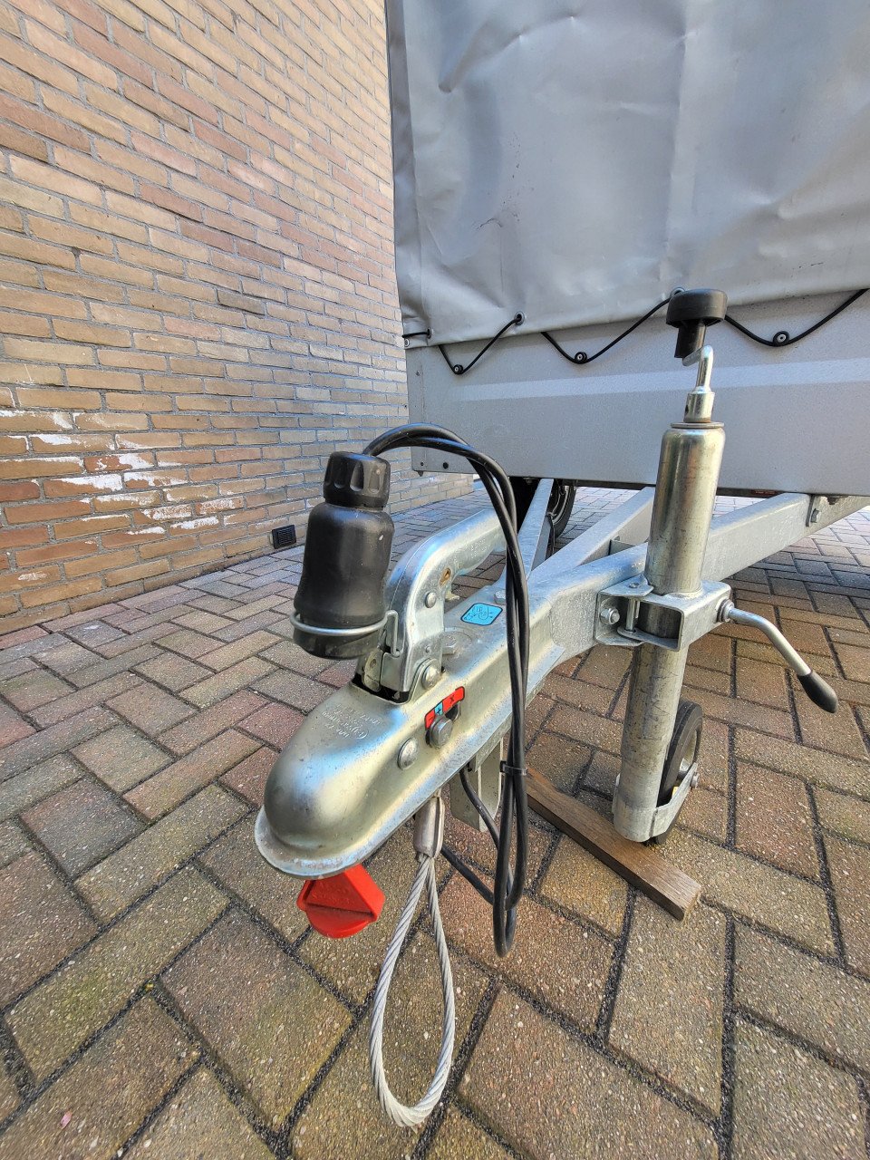 Bockmann aanhanger met huif (kantelbaar)