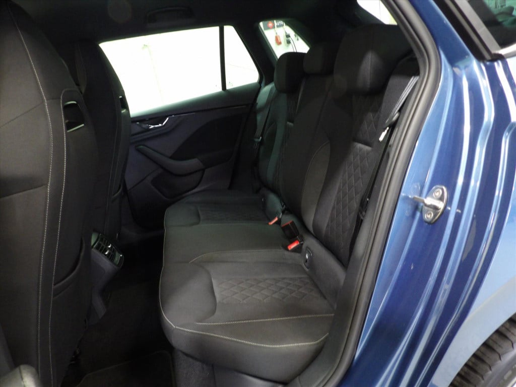 Skoda Kamiq 1.0 tsi greentech 110pk dsg-7 sport business