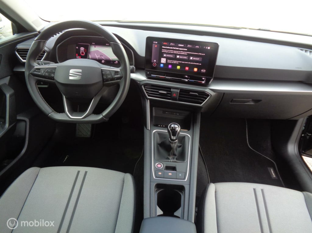 Seat Leon Sportstourer 1.5 tsi style business/airco/lm velgen/carplay/pdc/c