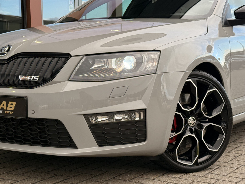 Skoda Octavia 2.0 tsi rs 230 pk | standkachel | leder | canton audio | navi