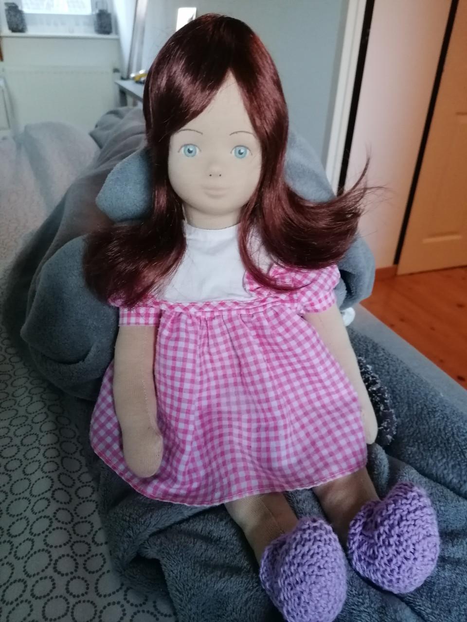 Lief meisje pop te koop