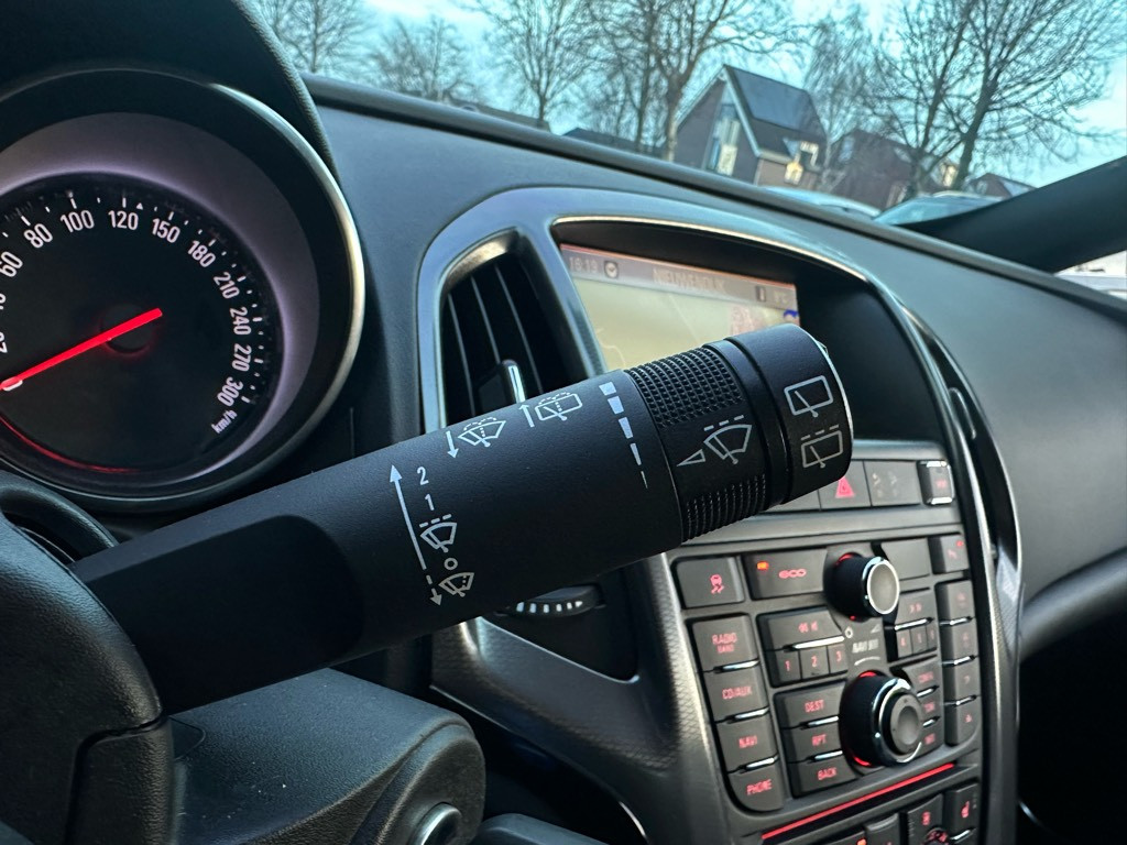 Opel Astra gtc 2.0 turbo opc