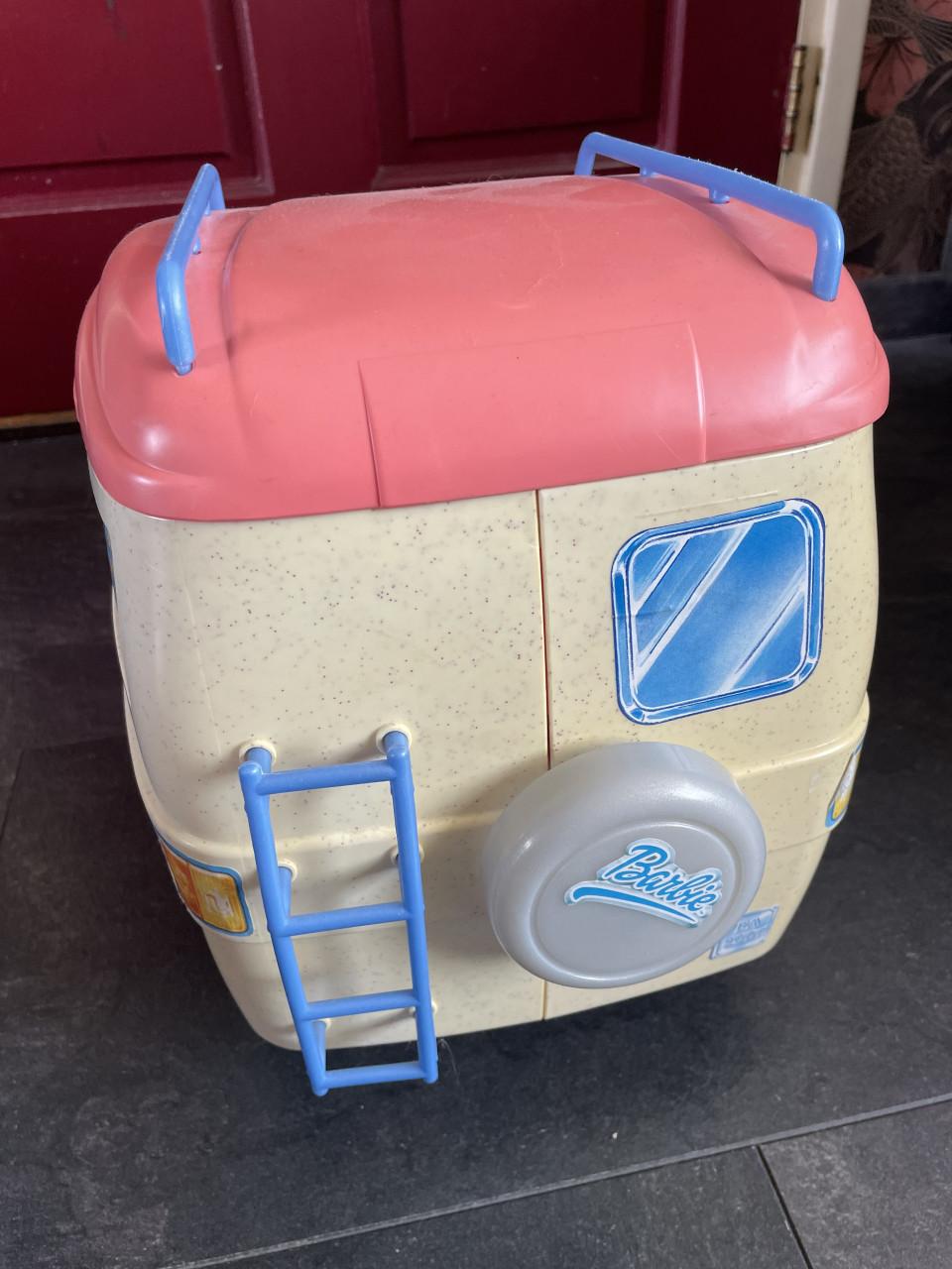 Barbie camper