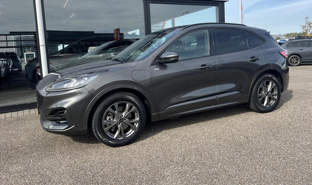 Ford Kuga 2.5 phev e-cvt 225pk st-line x , trekhaak , winterpack ( voorruit
