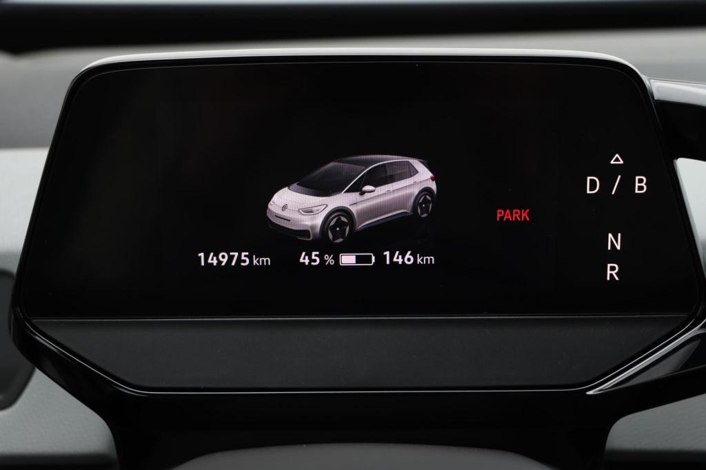 Volkswagen Id.3 pro 58 kwh 204pk | soh 95,5% |