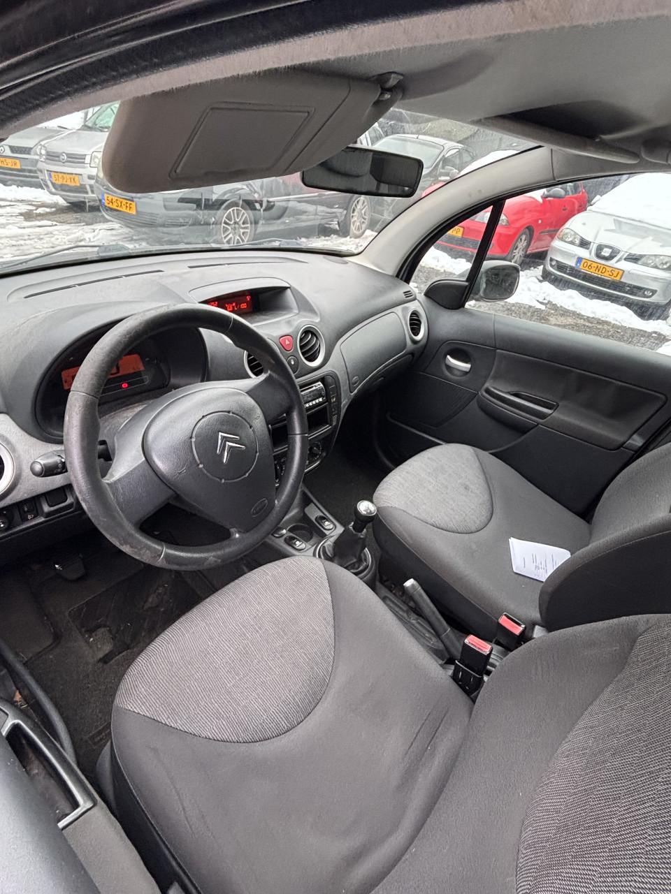 Citroen c3 met een jaar apk!